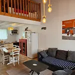 Σπίτι διακοπών Maison 3 Etoiles A 50m Plages Iles Nature Piscine Chauffee Jacuzzi Prive Wifi *