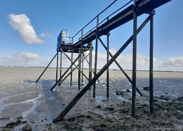 Maison 3 Etoiles A 50m Plages Iles Nature Piscine Chauffee Jacuzzi Prive Wifi 度假居