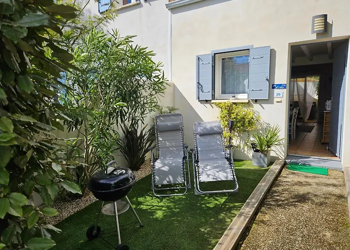 Maison 3 Etoiles A 50m Plages Iles Nature Piscine Chauffee Jacuzzi Prive Wifi 度假居 帕克斯港